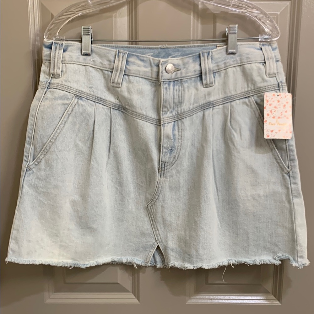 Free People We The Free Sidecar in Silver Lake Light Blue Denim Skirt Size 31